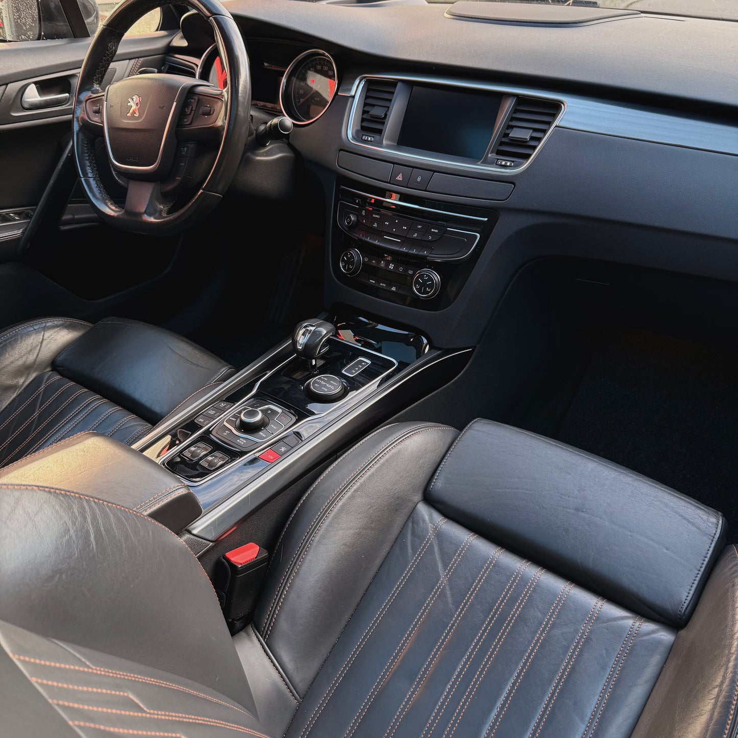 Peugeot 508 RXH 2.0 Hybrid4